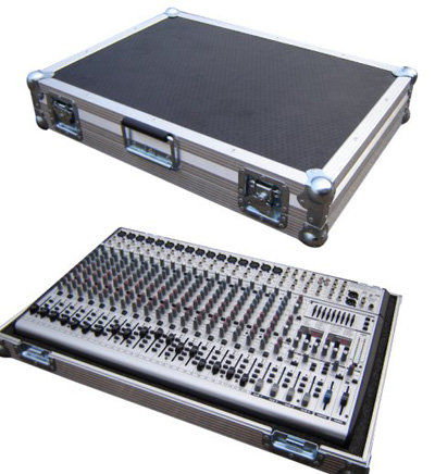 Behringer SL3242 Mixer Flight Case